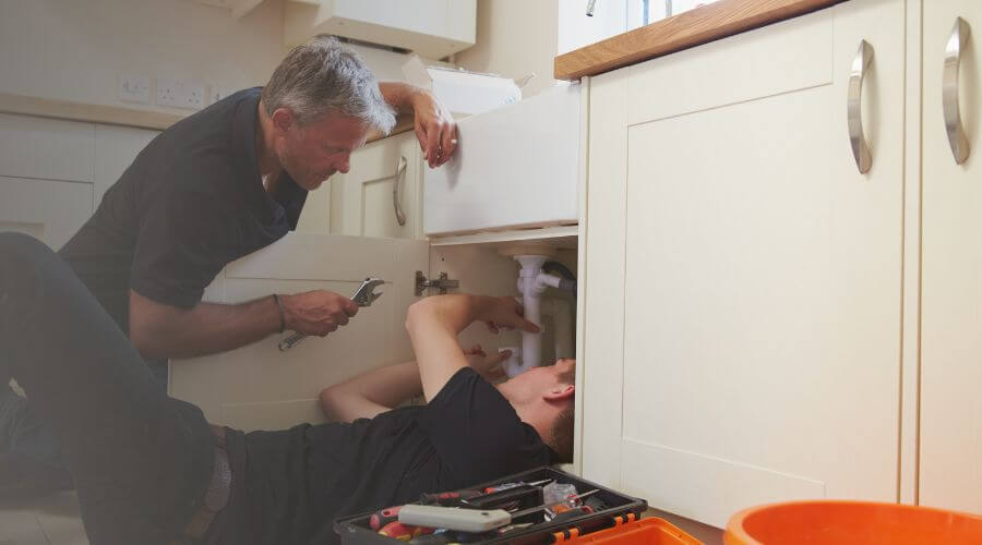 Professional burst pipe repair services in Redfox, KY